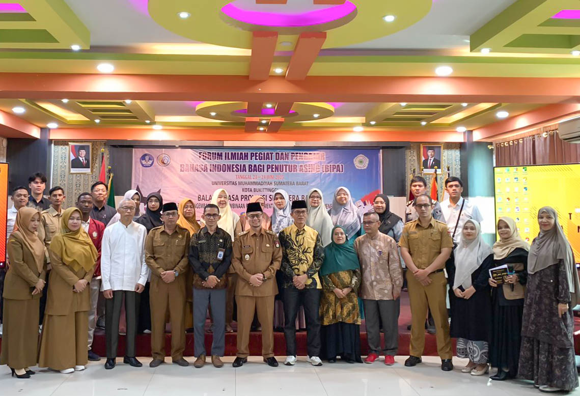 UM Sumatera Barat Gandeng Balai Bahasa Sumbar Adakan Forum Ilmiah Pegiat BIPA