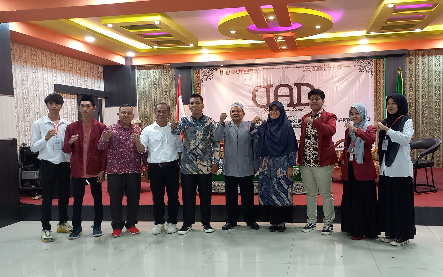 Darul Arqam Dasar Mahasiswa Fakultas Hukum dan Fakultas Teknik UM Sumatera Barat