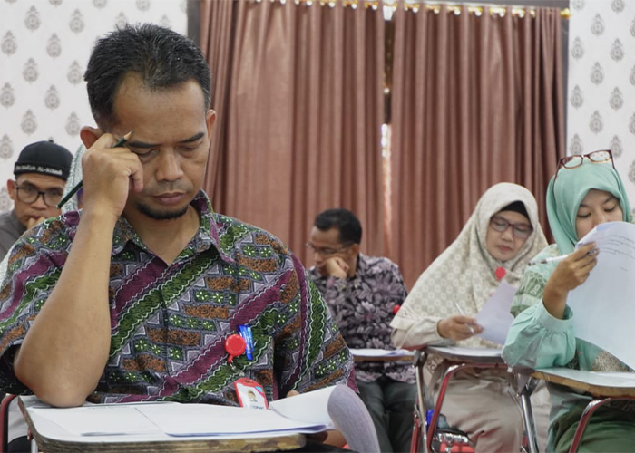 Kursus Persiapan EPT Dongkrak Nilai Kompetensi Berbahasa Inggris Lulusan 