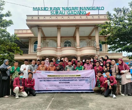 PkM Fakultas Farmasi: "Bijak dalam Menggunakan Obat di Era New Normal"