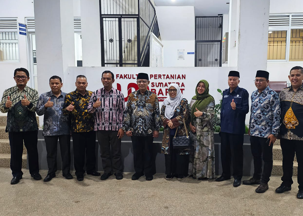 Ketua Umum Pimpinan Pusat Muhammadiyah Apresiasi Program Studi Kedokteran Hewan di UM Sumatera Barat
