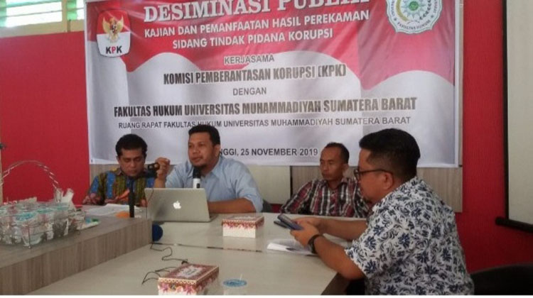 Fakultas Hukum UMSB bekerjasama dengan Komisi Pemberantasan Korupsi (KPK). 