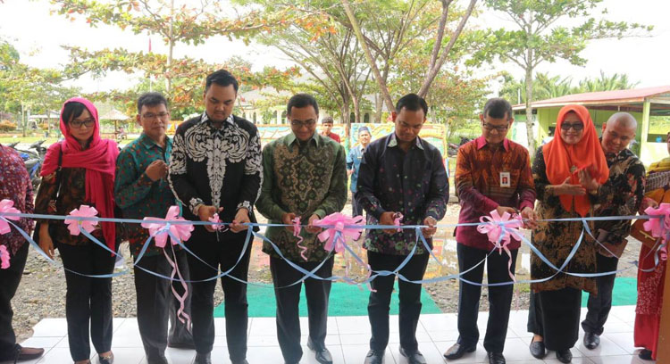 Peresmian Geleri Investasi Bursa Efek Indonesia (Gibei) Fakultas Ekonomi UMSB sekaligus Seminar Nasional