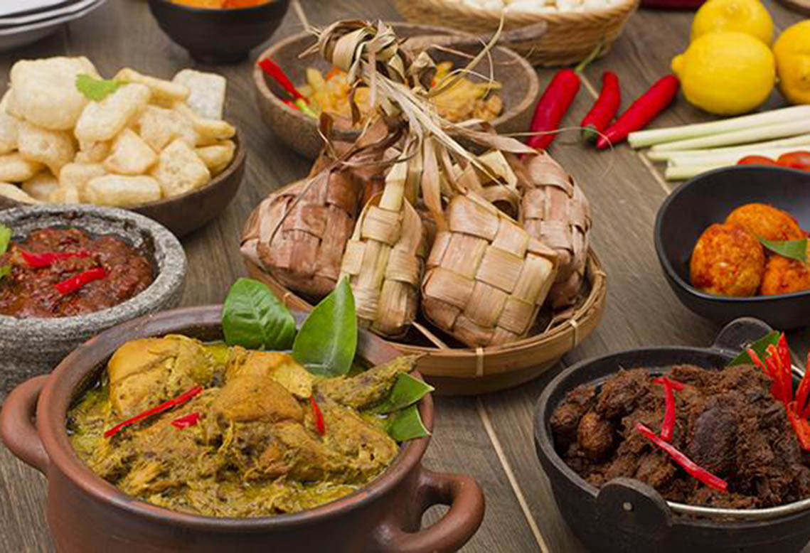 Rayakan Kebersamaan Lebaran dengan Sajian Khas yang Lezat dan Penuh Makna