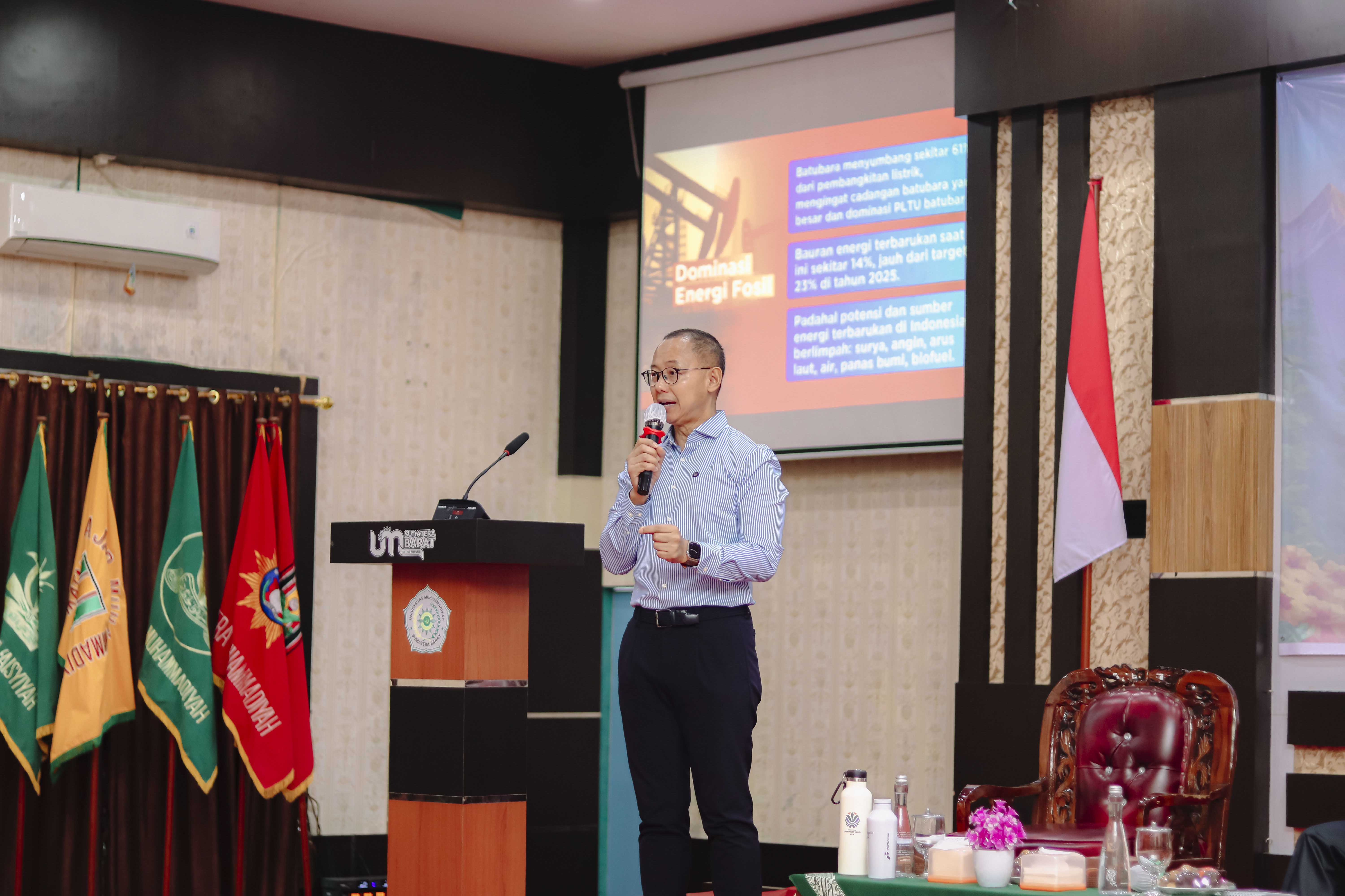MPR RI Goes to Campus di UM Sumatera Barat: Mengupas Urgensi Transisi Energi demi Masa Depan Lingkungan