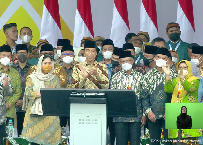 Jokowi : Bersama Muhammadiyah Indonesia Menjadi Sang Surya Ditengah Dunia Yang Muram