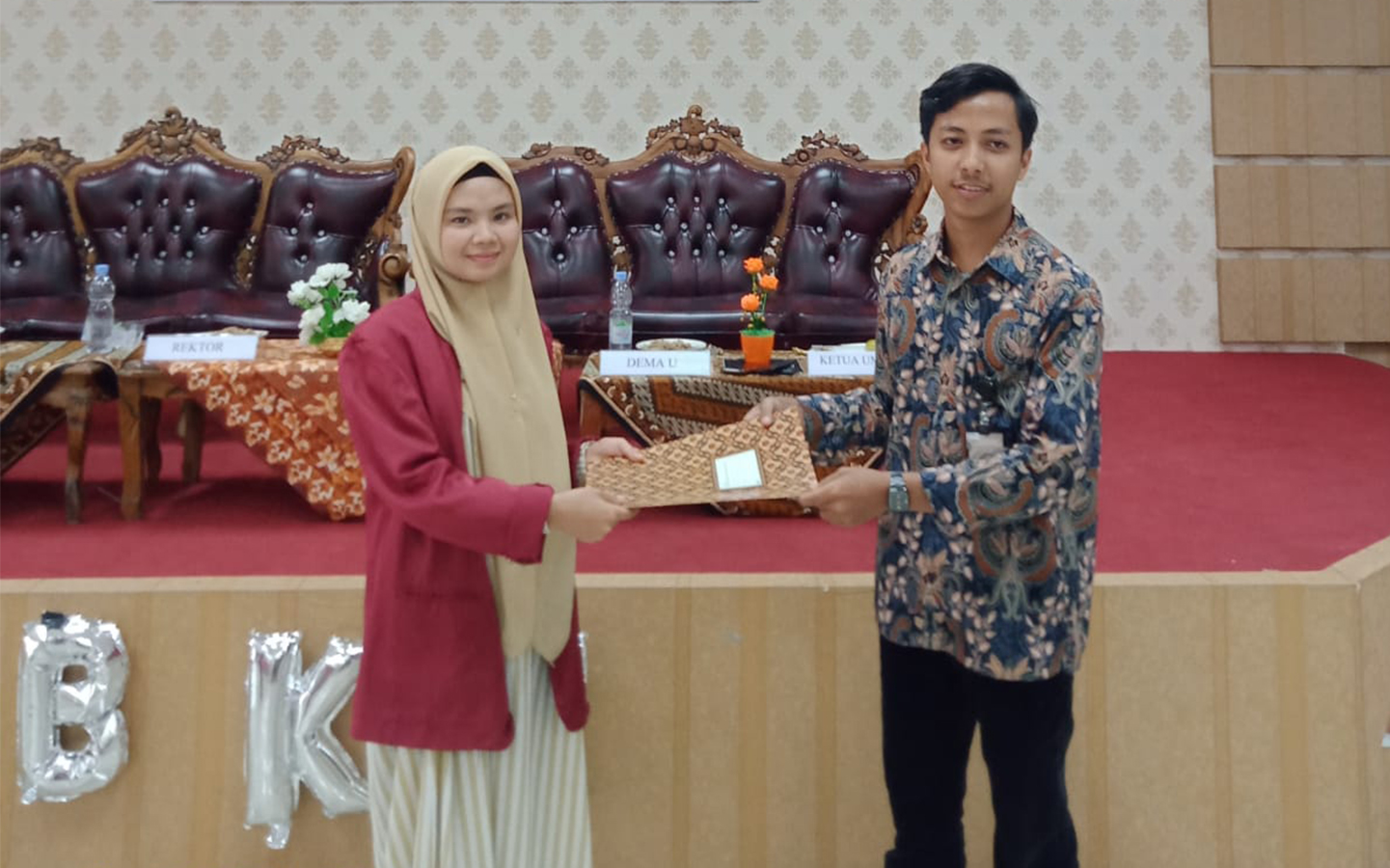 EXCELLENT : Ridha Jusni Sondra Kembali Unjuk Kebolehan Sebagai The Winner International Speech Competition