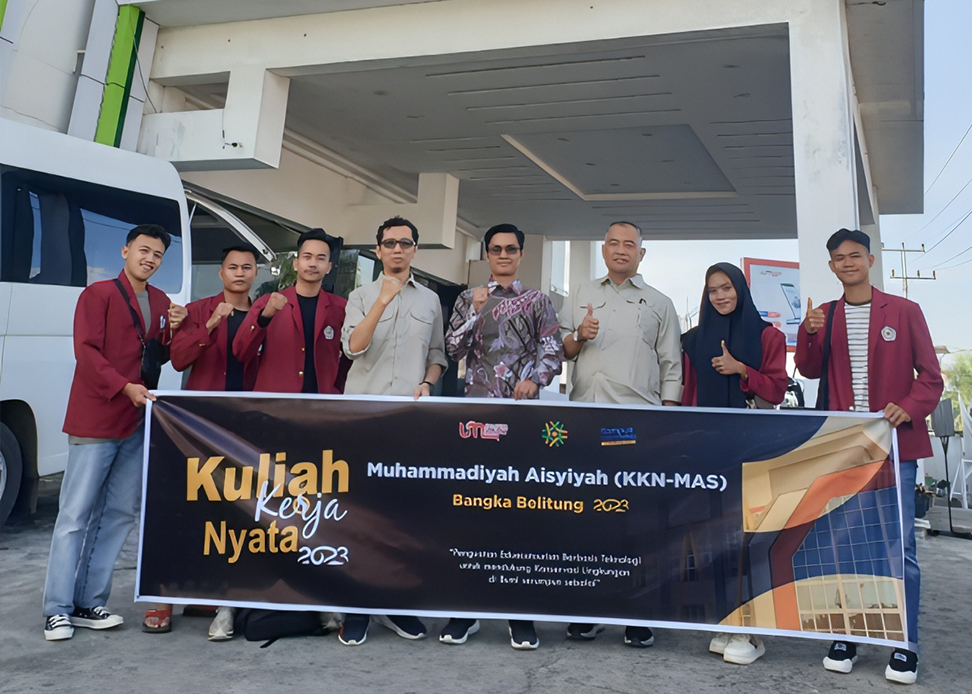 Perdana, UM Sumatera Barat Utus Mahasiswa Terpilih Ikuti KKN MAS 