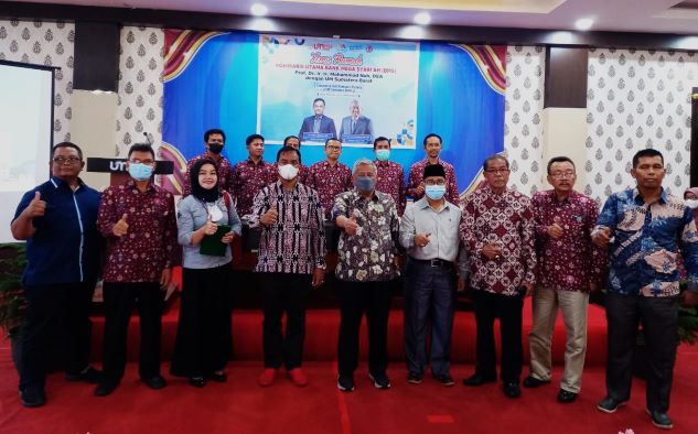 Temu Ramah Komisaris Utama Bank Mega Syariah dengan UM Sumatera Barat