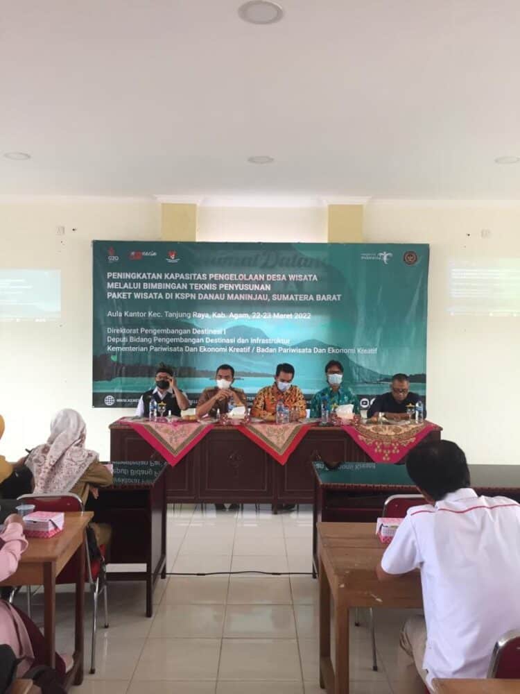 Kembangkan Destinasi Wisata Kemenparekraf Gandeng UM Sumatera Barat