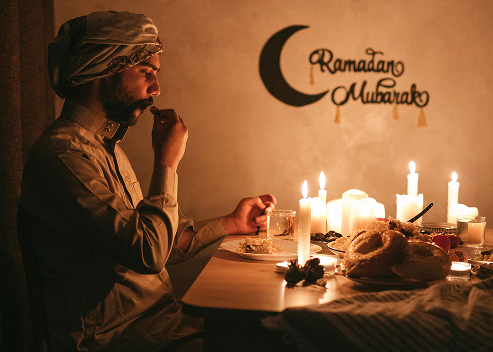 Keutamaan Memberi Makan Orang yang Berbuka Puasa