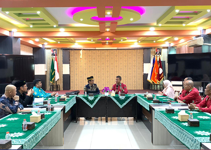 UM Sumatera Barat Jadi Rujukan Pengelolaan S2 Hukum dan Program RPL