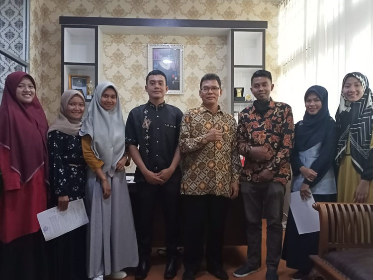 LAZIZMU berikan beasiswa pendidikan kepada mahasiswa UMSB
