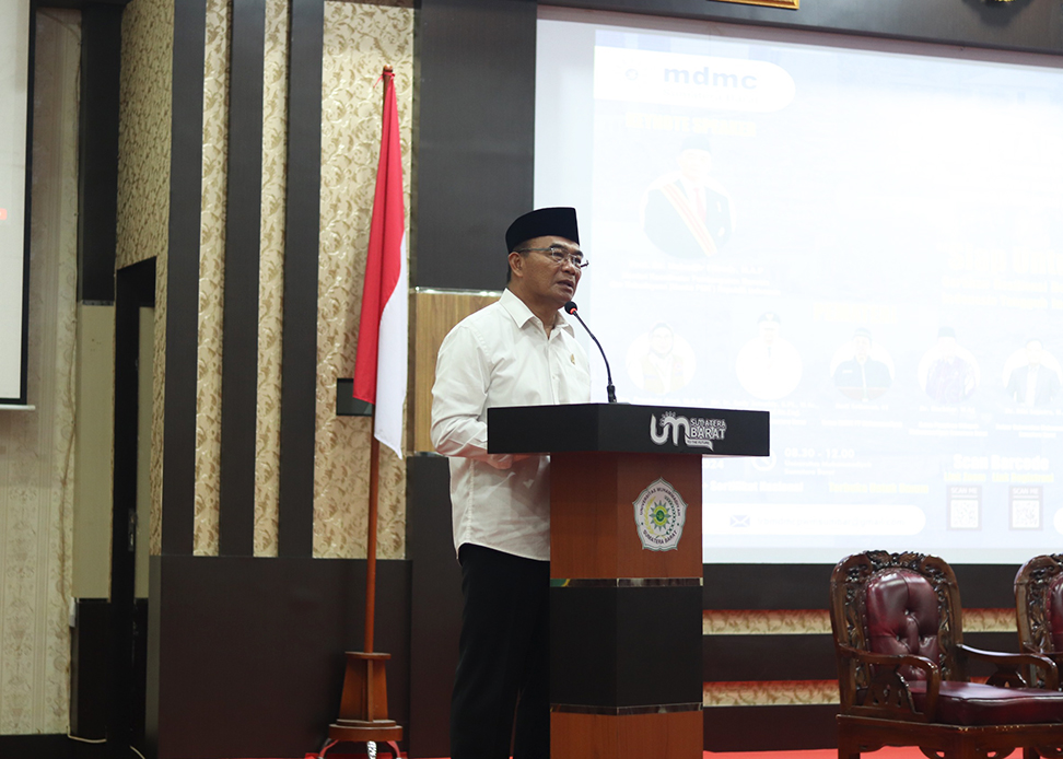 Menko Pembangunan Manusia dan Kebudayaan Muhadjir Effendy Datangi UM Sumatera Barat
