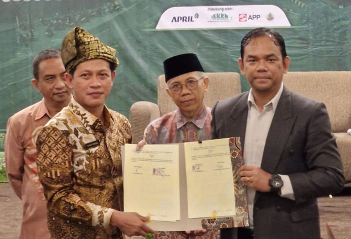 UM Sumatera Barat Tekan Kerjasama dengan Dirjen PKTL KLHK Dukung FOLU Net Sink 2030