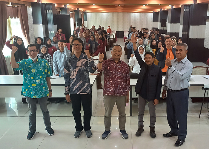 Pembekalan Mahasiswa KKN UM Sumatera Barat Tahun 2022