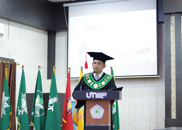 Pesan Rektor UM Sumatera Barat Dalam Wisuda Ke 72
