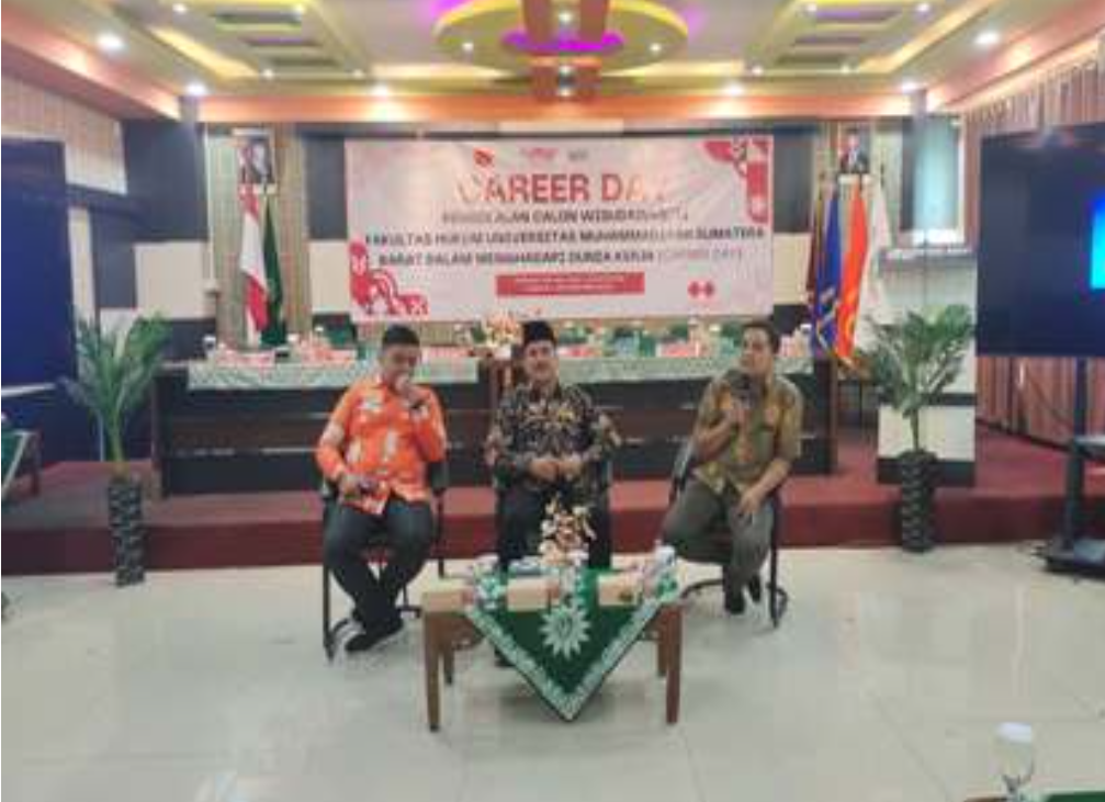 Fakultas Hukum UM Sumatera Barat Adakan Career Day, Bekali Lulusan Hadapi Dunia Kerja