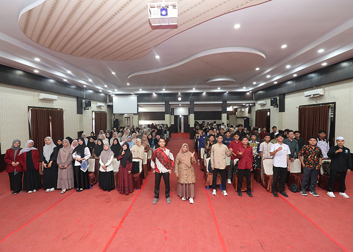UM Sumatera Barat Perkuat Pembinaan Mahasiswa melalui Seminar Motivasi dan Refleksi Komitmen Penerima Beasiswa KIP-K