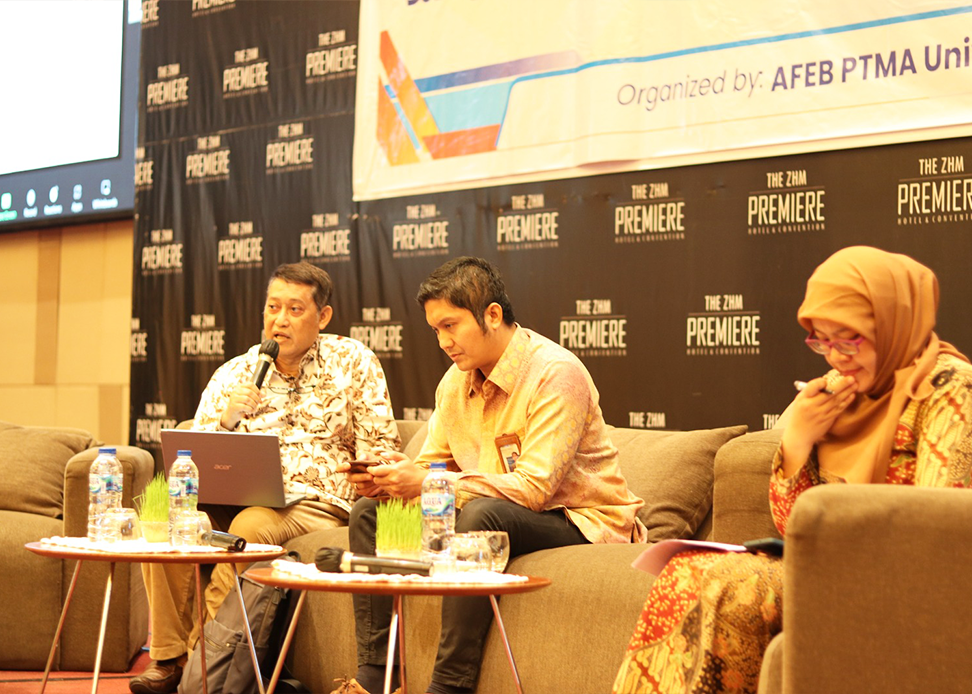 Pengembangan Ekosistem Ekonomi Syariah Dalam Meningkatkan Ekonomi Nasional Yang Kuat Dan Adil