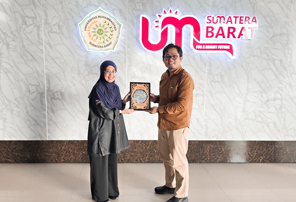 UM Sumatera Barat dan UniSZA Malaysia Jalin Kolaborasi Akademik dalam Program Farmasi