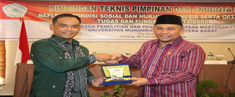 Bimtek Pimpinan dan Anggota DPRD Agam Digelar di UMSB Padang
