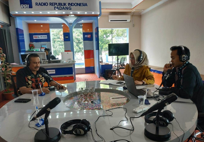 Live Streaming oleh Dekan Fakultas Kehutanan dengan tema  “Peranan Hutan Terhadap Ekonomi Mayarakat”