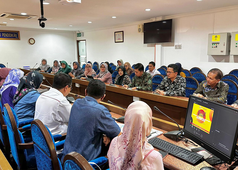 UM Sumatera Barat Penjajakan Kerjasama dengan Fakulti Pengajian Pendidikan Universitas Putra Malaysia  (UPM)