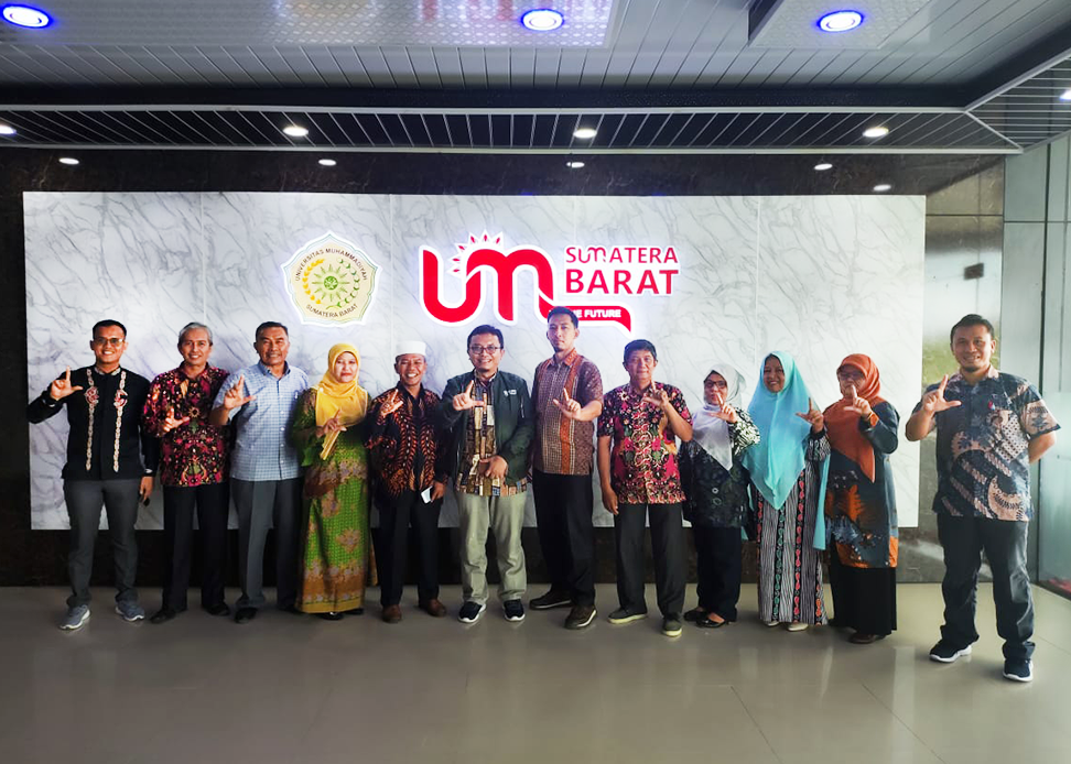 Dr. Soni Trison, Dorong Revitalisasi Kurikulum Kehutanan di UM Sumatera Barat