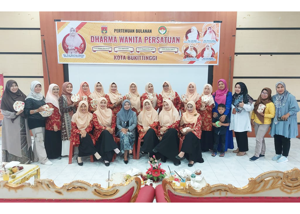 Ridha Jusni Sondra Menginspirasi Dharma Wanita Kota Bukittinggi