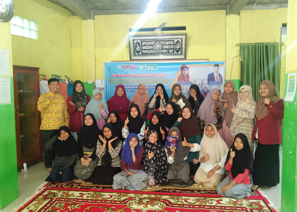 Kolaborasi Hebat Dosen Dan Mahasiswa UM Sumatera Barat