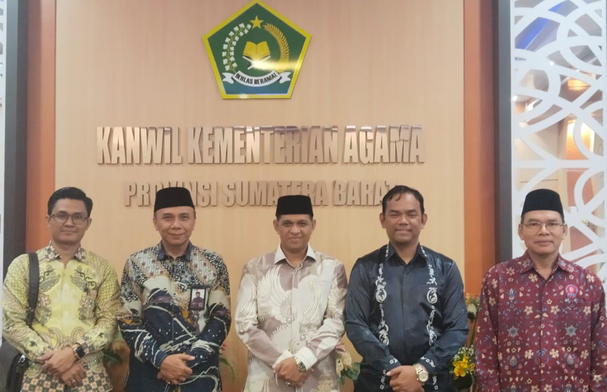 Sinergi Pendidikan, UM Sumatera Barat Jalin Silaturahim dengan Kakanwil Kemenag Sumbar