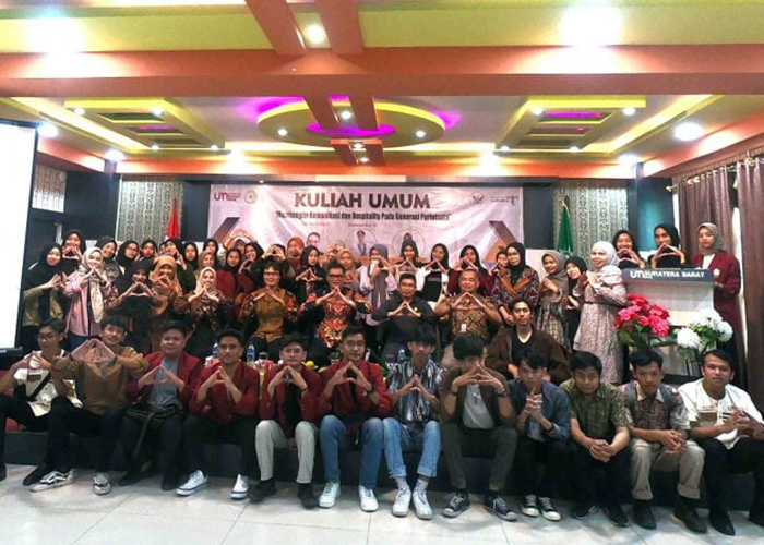Fakultas Pariwisata UM Sumatera Barat Datangkan Ferdi Arminius 
