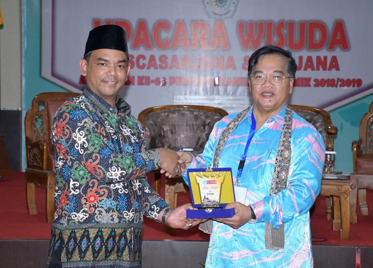 Seminar Internasional UMSB bersama Menteri Senior Combodia dan Parlemen Senior Tangan Kanan Anwar Ibrahim Malaysia