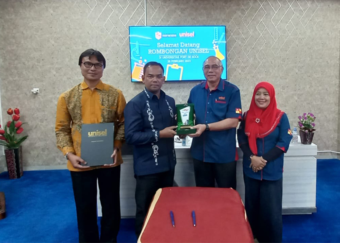 UM Sumatera Barat Teken Kerjasama Dengan Universitas Selangor Malaysia