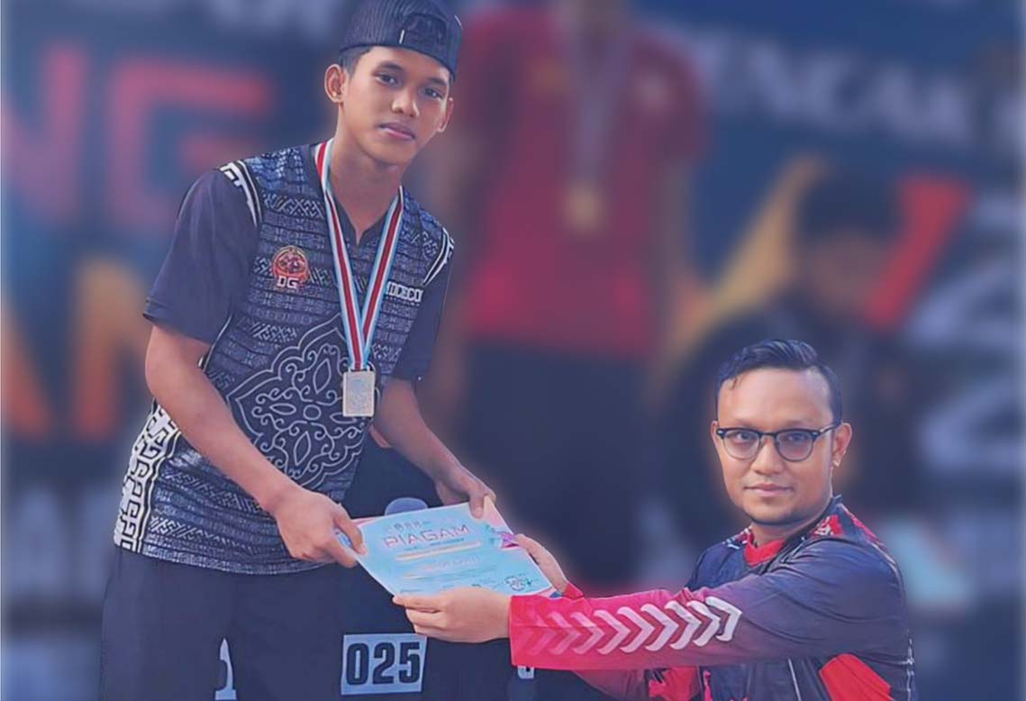 M. Danil, Mahasiswa Fekon UM Sumatera Barat Sabet Medali Perak Kejuaraan Pencak Silat Dang Tuanku VI
