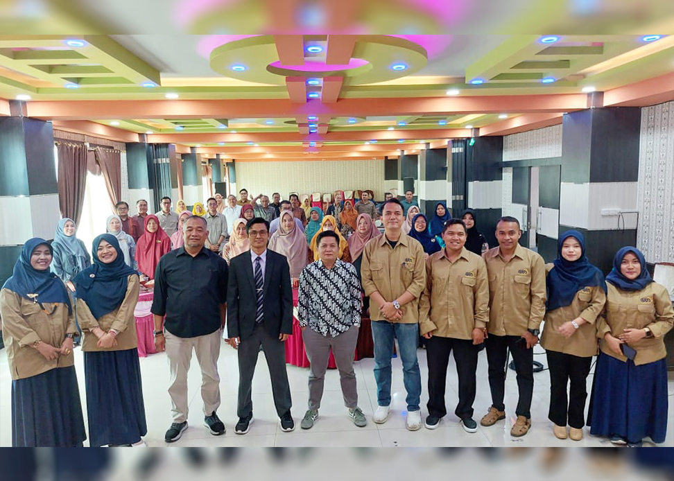 UM Sumatera Barat Bekali DPL Untuk Persiapan KKN 2023