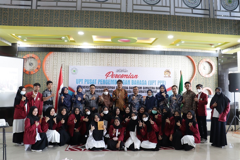 Tingkatkan Kompetensi Lulusan, UM Sumbar Language Center Resmi Beroperasi